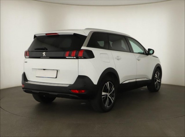 Peugeot 5008  PureTech 130 Allure