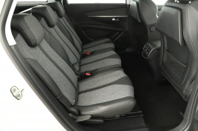 Peugeot 5008  PureTech 130 Allure