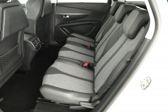 Peugeot 5008  PureTech 130 Allure