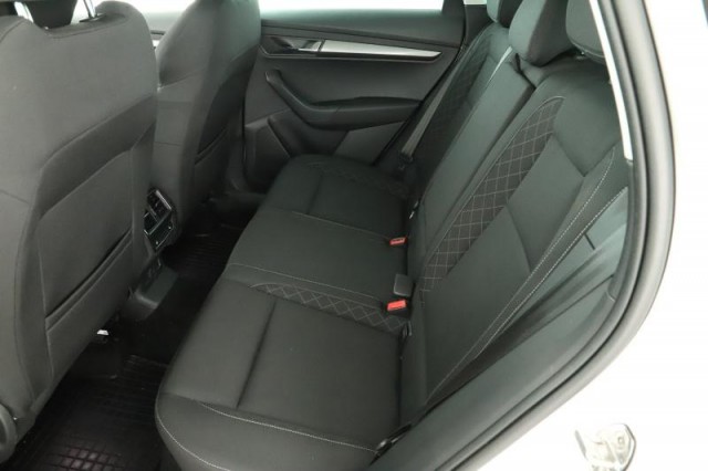 Škoda Karoq  1.6 TDI Style
