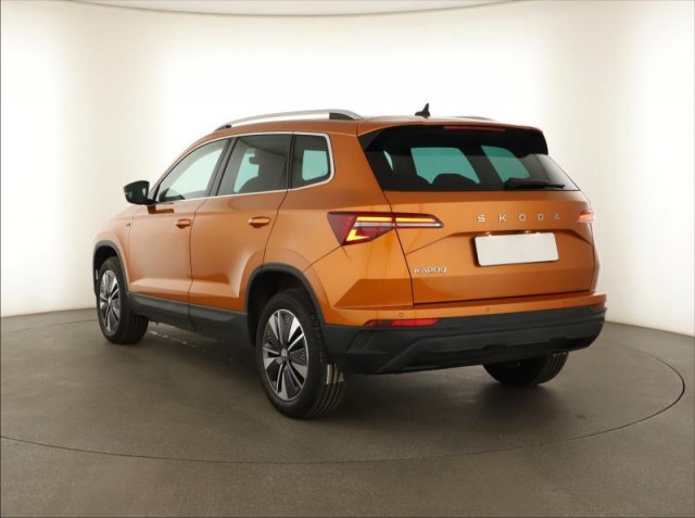 Škoda Karoq  1.5 TSI Drive