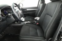 Toyota Hilux  2.4 D-4D Country