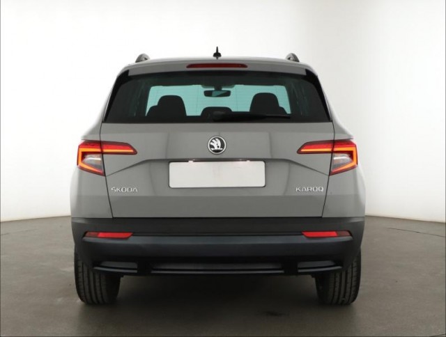 Škoda Karoq  1.0 TSI 