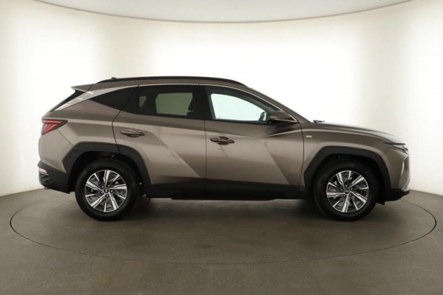 Hyundai Tucson  1.6 T-GDI 48V MHEV 