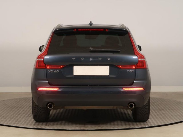 Volvo XC60  B5 AWD Summum