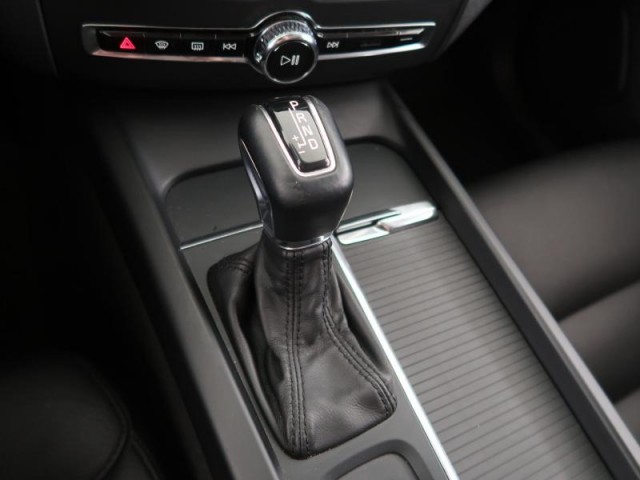 Volvo XC60  B5 AWD Summum