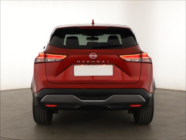 Nissan Qashqai  1.3 DIG-T MHEV N-Connecta