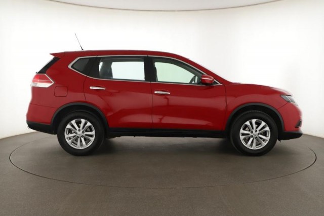 Nissan X-Trail  1.6 DIG-T 