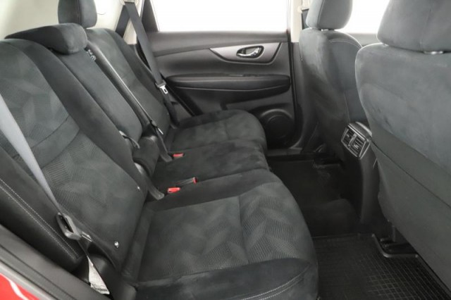 Nissan X-Trail  1.6 DIG-T 