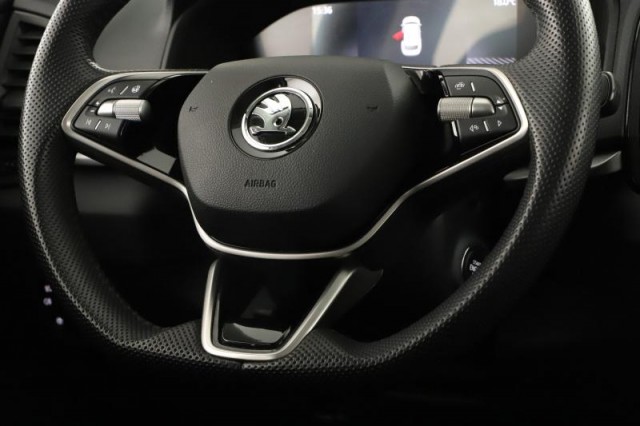 Škoda Karoq  1.5 TSI Drive