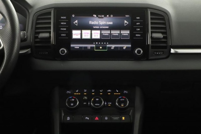 Škoda Karoq  1.5 TSI Drive
