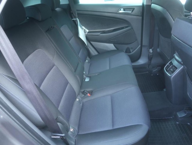 Hyundai Tucson  1.7 CRDi 