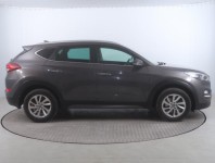 Hyundai Tucson  1.7 CRDi 