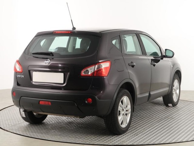 Nissan Qashqai  1.6 