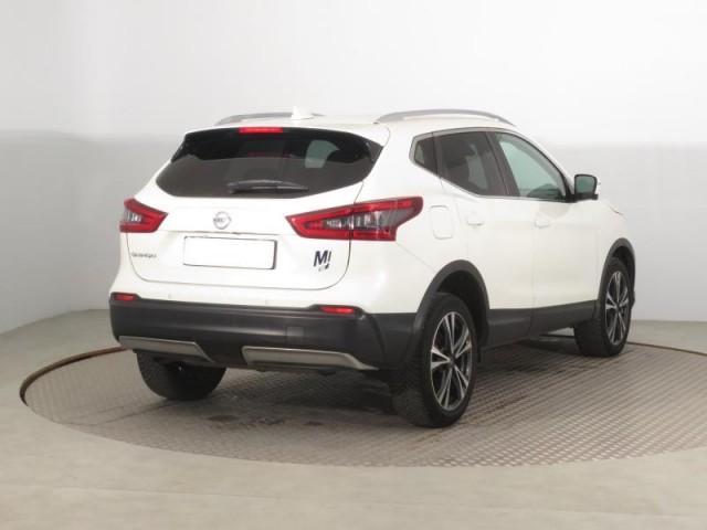 Nissan Qashqai  1.3 DIG-T 