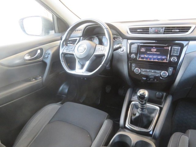 Nissan Qashqai  1.3 DIG-T 