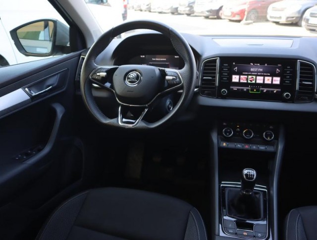 Škoda Karoq  1.0 TSI Ambition