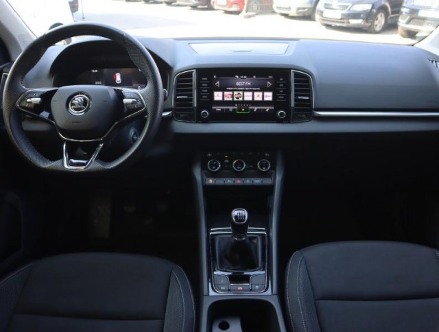 Škoda Karoq  1.0 TSI Ambition