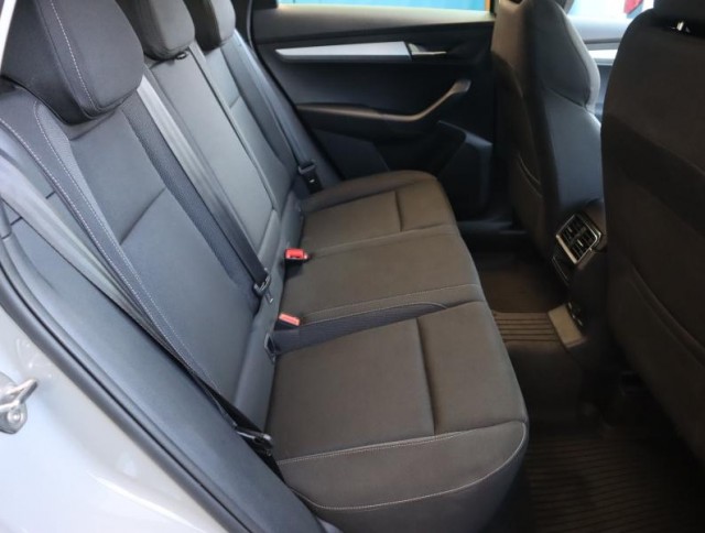 Škoda Karoq  1.0 TSI Ambition