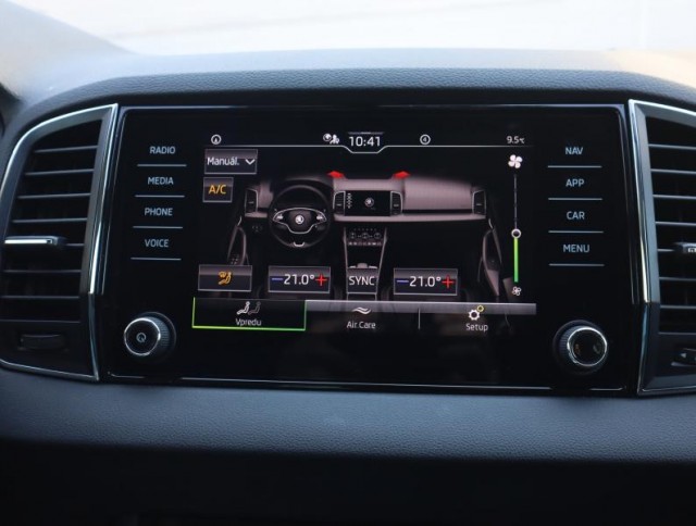 Škoda Karoq  1.0 TSI Ambition
