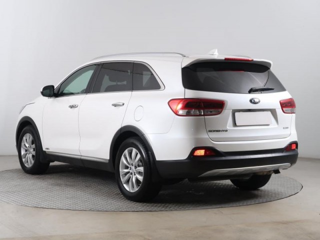 Kia Sorento  2.2 CRDi 
