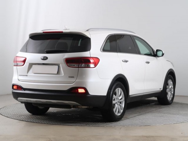 Kia Sorento  2.2 CRDi 