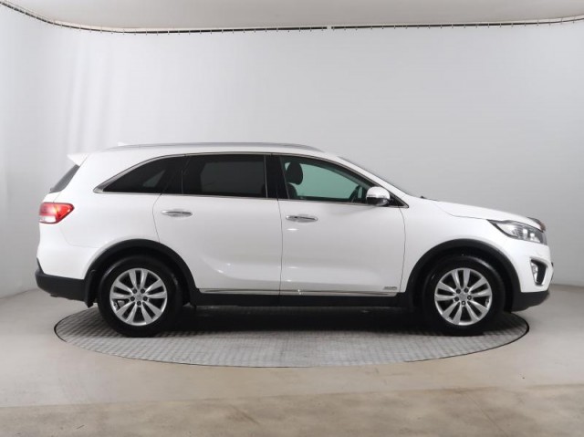 Kia Sorento  2.2 CRDi 
