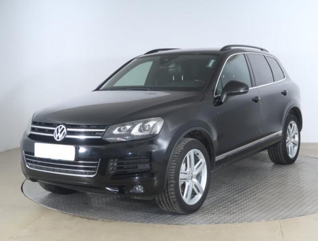 Volkswagen Touareg  3.0 TDI Business