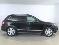 Volkswagen Touareg  3.0 TDI Business