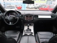 Volkswagen Touareg  3.0 TDI Business