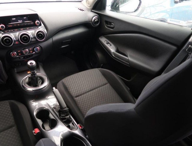 Nissan Juke  1.0 DIG-T Acenta