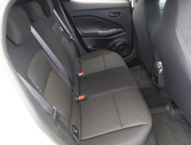 Nissan Juke  1.0 DIG-T Acenta