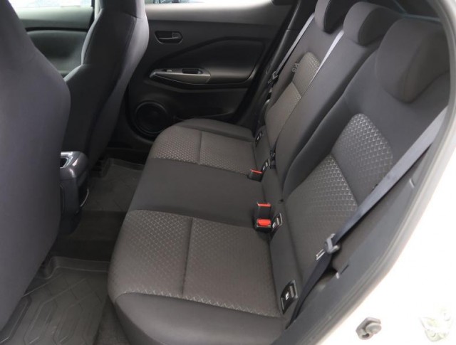 Nissan Juke  1.0 DIG-T Acenta