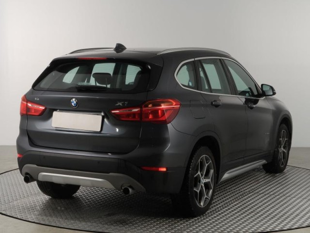 BMW X1  sDrive20d 