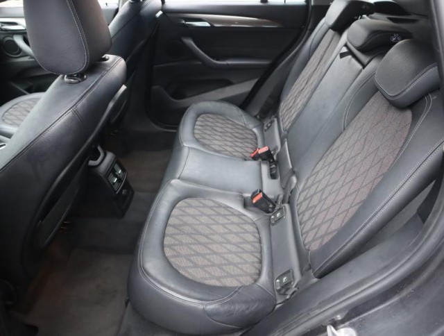 BMW X1  sDrive20d 