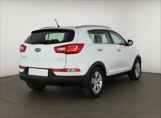 Kia Sportage  2.0 CRDi 
