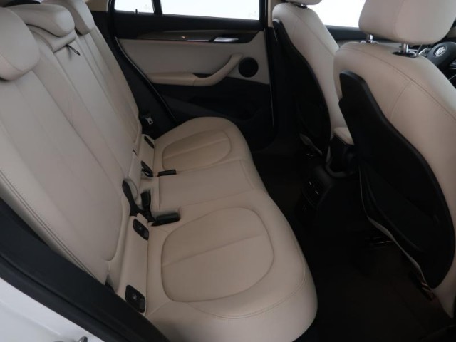 BMW X1  xDrive18d 
