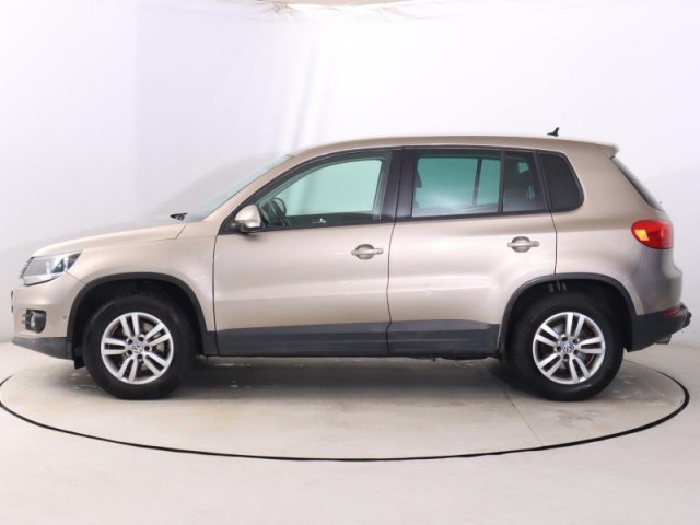 Volkswagen Tiguan  2.0 TDI 