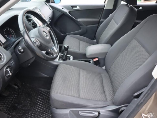 Volkswagen Tiguan  2.0 TDI 