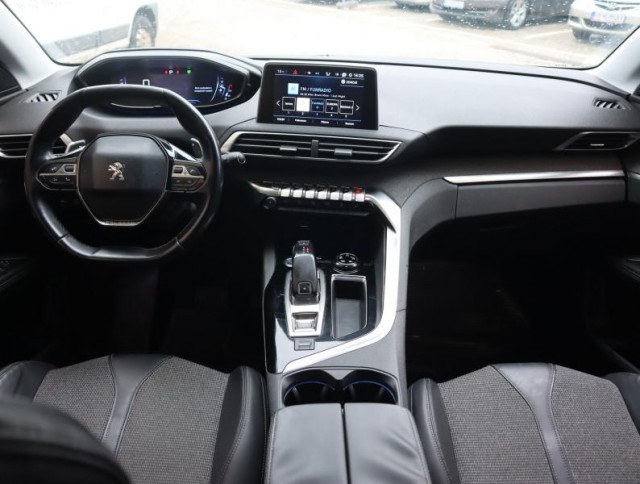Peugeot 5008  1.6 THP 