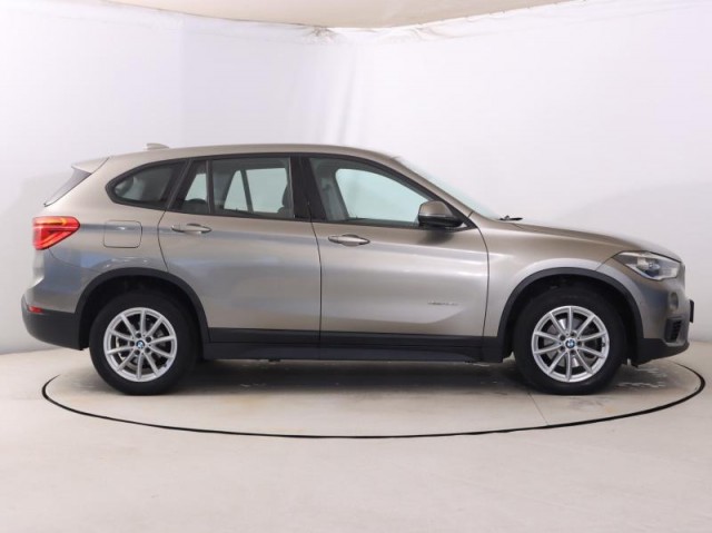 BMW X1  sDrive18d 