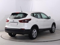 Nissan Qashqai  1.3 DIG-T 