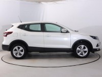Nissan Qashqai  1.3 DIG-T 