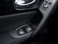 Nissan Qashqai  1.3 DIG-T 