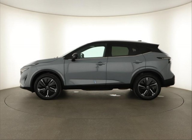 Nissan Qashqai  1.3 DIG-T MHEV Tekna