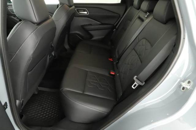 Nissan Qashqai  1.3 DIG-T MHEV Tekna