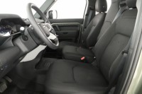 Land Rover Defender  D200 AWD 