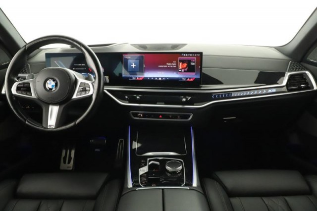 BMW X5  xDrive40i 