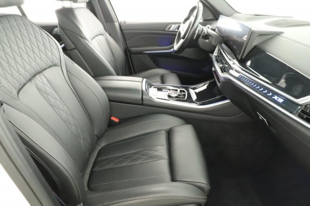 BMW X5  xDrive40i 