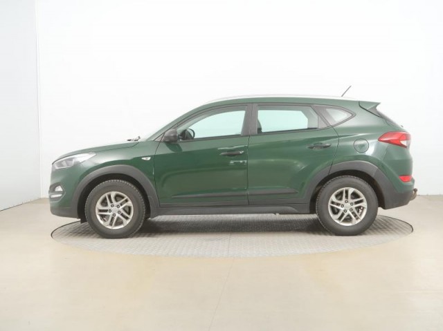 Hyundai Tucson  2.0 CRDi 